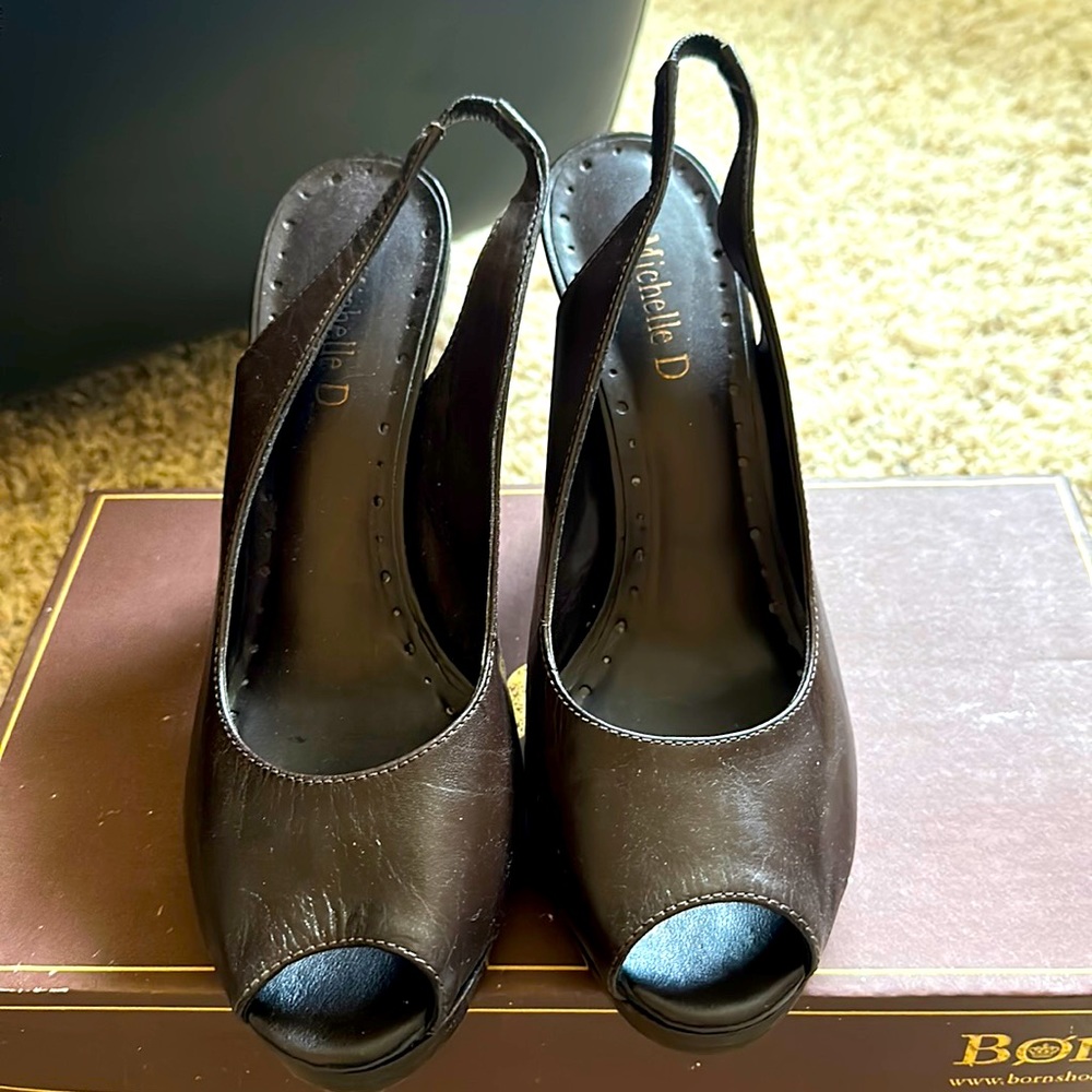 Michelle D Brown toeless heels. Size 8 1/2